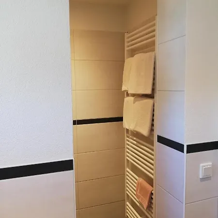 Zum Niederberg * Lieser