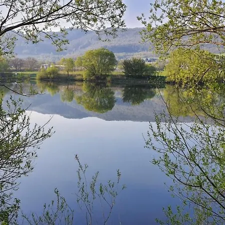 Zum Niederberg Apartamento *