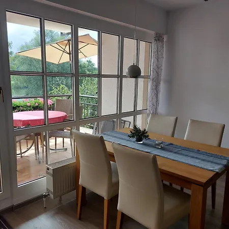 Zum Niederberg Mit Balkon Und Moselblick * Lieser