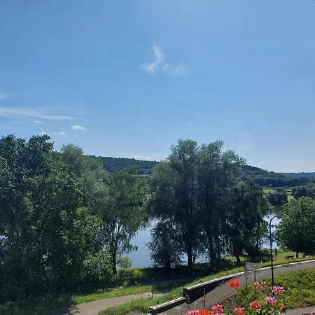 Διαμέρισμα Zum Niederberg Mit Balkon Und Moselblick *