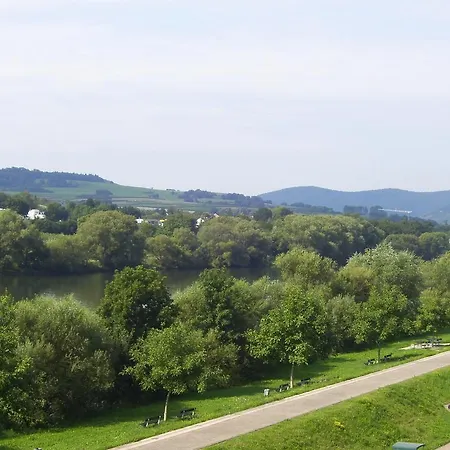 Διαμέρισμα Zum Niederberg Mit Balkon Und Moselblick