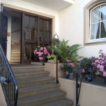 Zum Niederberg Apartament