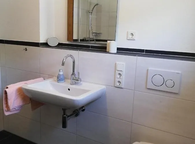 Zum Niederberg Apartament Lieser