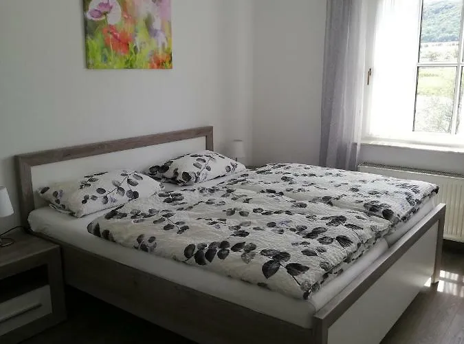 Zum Niederberg * Lieser