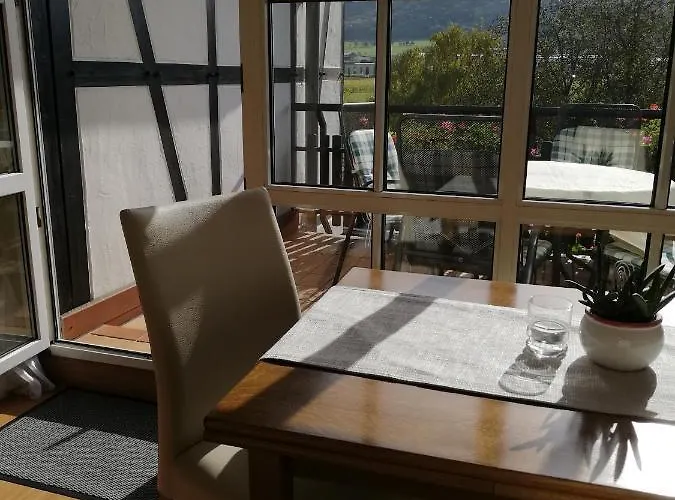 Zum Niederberg Apartment Lieser